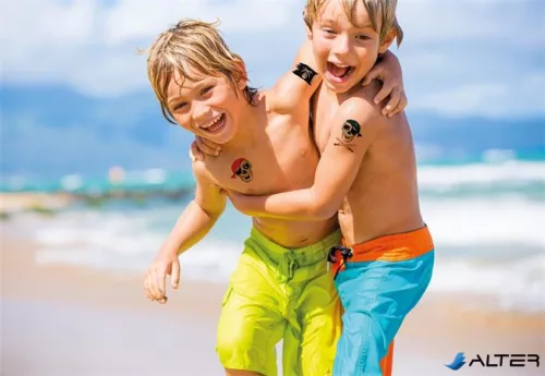 Matrica, tetoválás, 1 ív, 76x120 mm, AVERY ZWECKFORM, 'Z-Design No.56632', kalóz halálfejek kardokkal