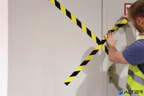 Jelölőszalag, 50 mm x 33 m, 0,16 mm, DURABLE 'DURALINE', sárga-fekete