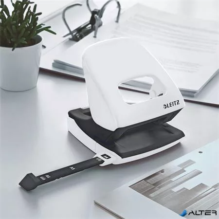 Lyukasztó, kétlyukú, 30 lap, LEITZ 'Nexxt Wow', fehér