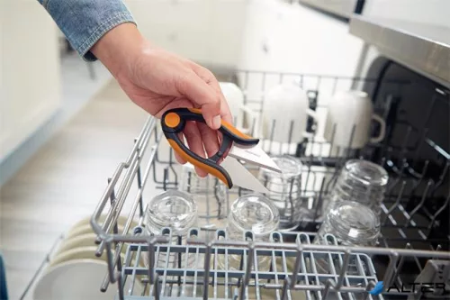 Fűszervágó olló, FISKARS "Solid™ SP220"