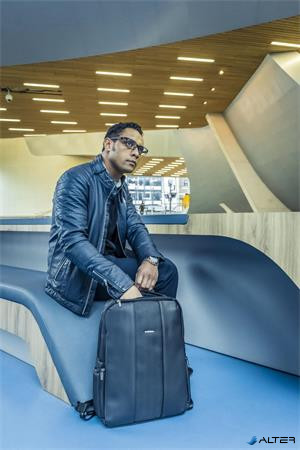 Notebook hátizsák, 14', RIVACASE 'Narita 8125', fekete