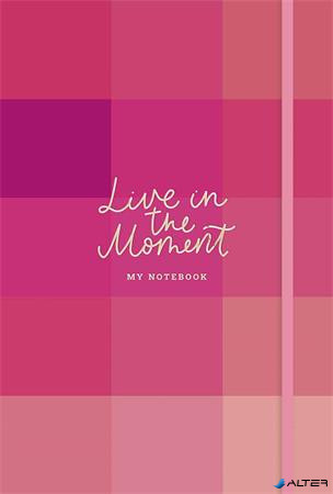 Jegyzetfüzet, A5, vonalas, sima, pontrácsos, 96 lap, keményfedeles, SHKOLYARYK 'Live in the moment', vegyes minta