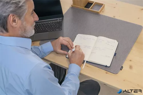 Naptár, A6, heti, 2026, puha borító, SIGEL 'Conceptum', éjkék