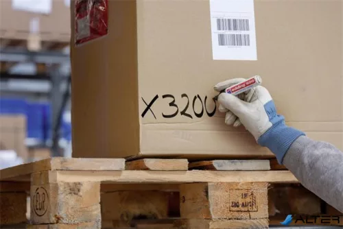 Alkoholos marker, 2-7 mm, vágott, EDDING "500", fekete