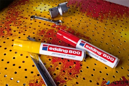 Alkoholos marker, 4-12 mm, vágott, EDDING "800", piros