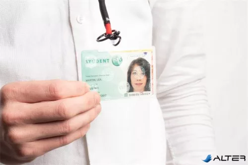 Azonosítókártya-tartó, műanyag, nyitott, fekvő, 54x85 mm, DJOIS