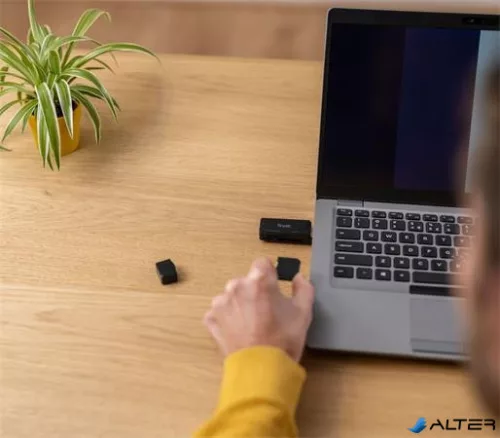 Kártyaolvasó, SD + MicroSD kártyához, USB 3.2 gen1, "TRUST Nanga", fekete