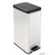 Pedálos szemetes, 40 l, CURVER "Slim Bin", fekete-ezüst
